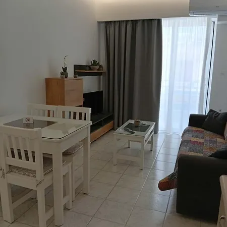 Casa Al'tati 27 דירה יאליסוס